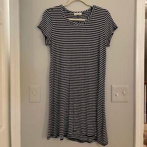 Black and white stripped dress